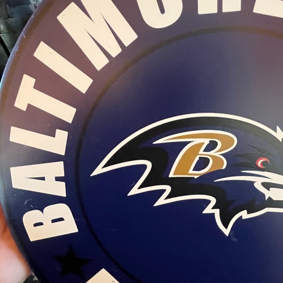 Baltimore Ravens NFL American Football Logo Bottle Top 13.5" Hanging Wall Sign - Picture 6 of 10